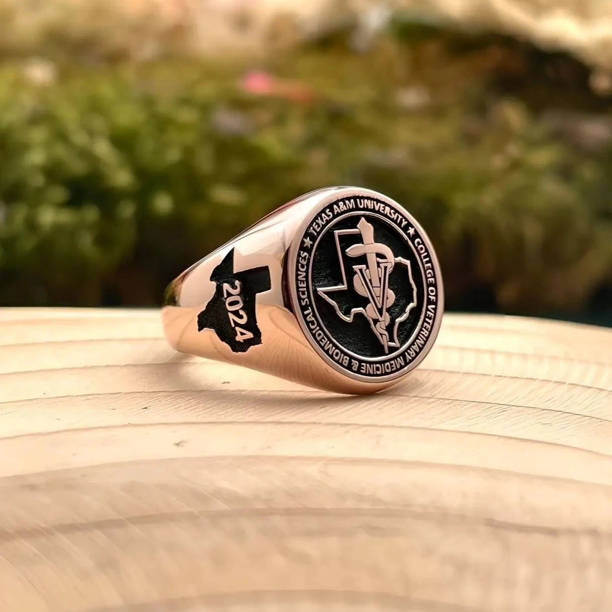 Design Your Own Custom Signet Ring