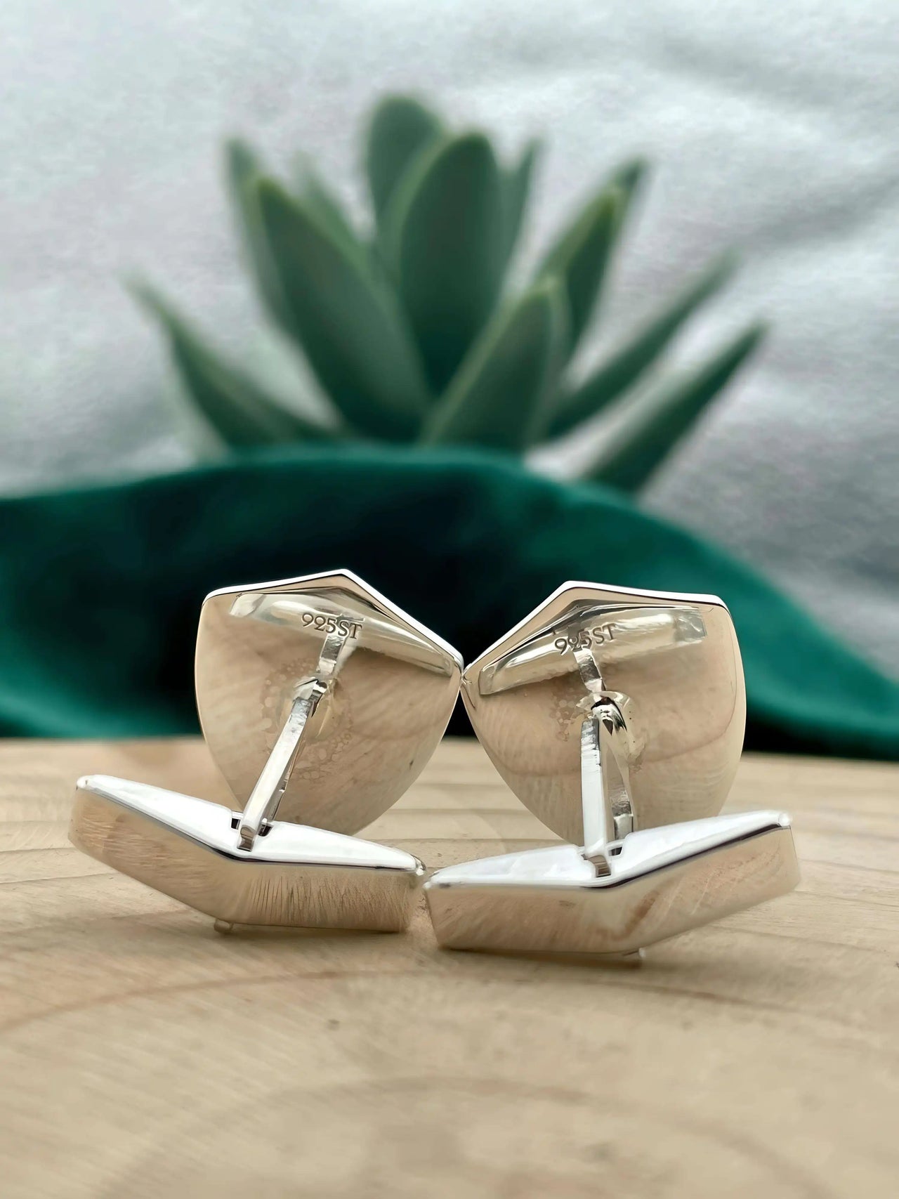 Design Your Own Custom Engraved Cufflinks