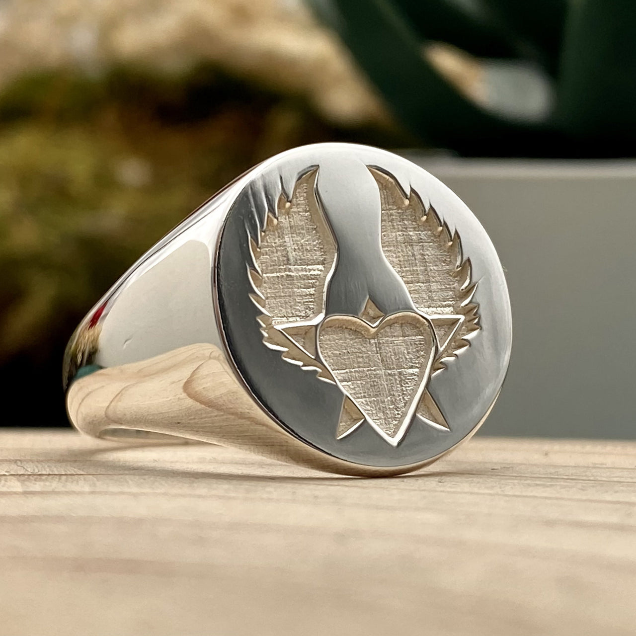 Design Your Own Custom Signet Ring